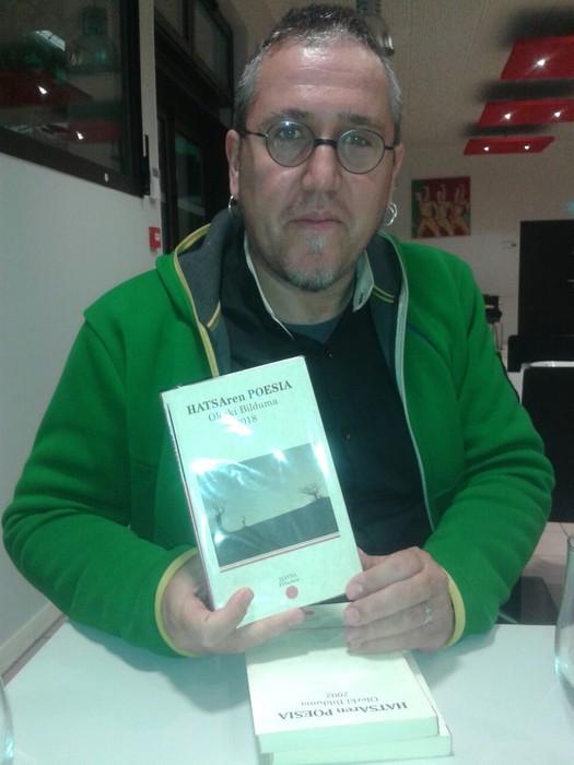 HATSAREN POESIA: Juanma sarasola