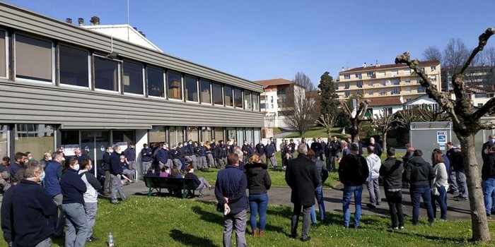 Bero dabil hotzgailu industrialen Hendaiako EPTA-France lantegia