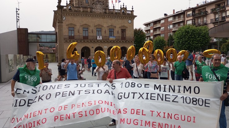 «Non daude bolatilizatu dituzten pentsioen kutxako 140.000 milioi euroak?»