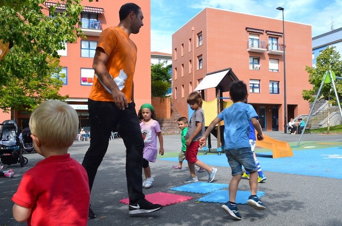 Aisialdian eta parkeetan euskara gozatzeko eta eragiteko dinamika indartu nahian dabil Irungo Udala