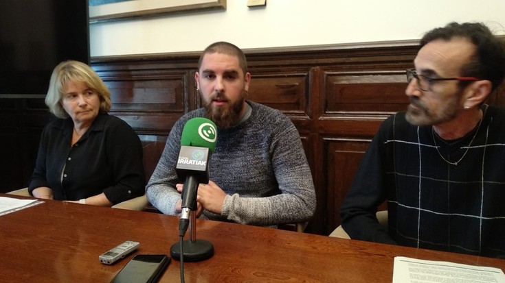 Euskal musika mundu zabalera hedatu nahi du Iñigo Muguruza bekaren bigarren ikerketak