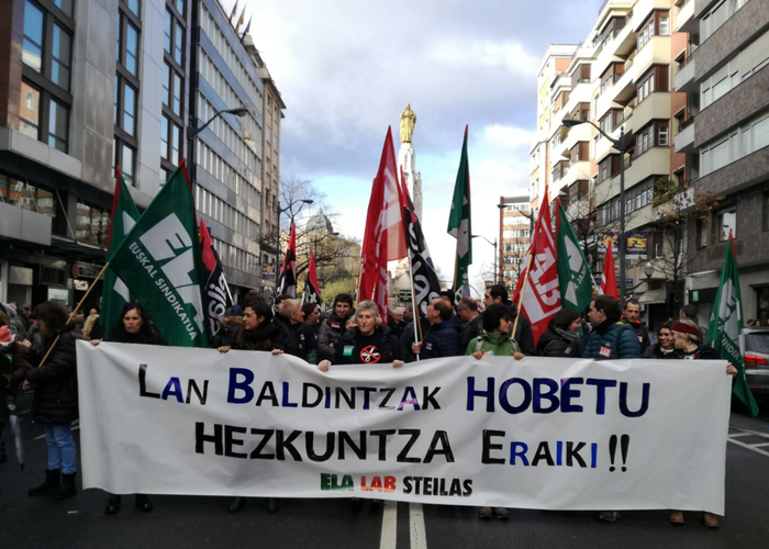 Hezkuntza publikoan deituriko grebak jarraipen handia ukan du gure eskualdean